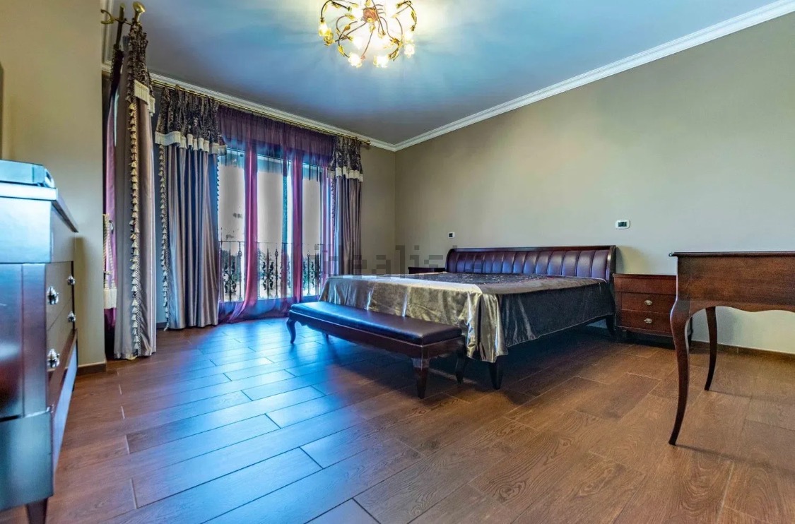 Luxury Lake View Villa | MiruVision Luxury lake view villa for sale in Padenghe sul Garda