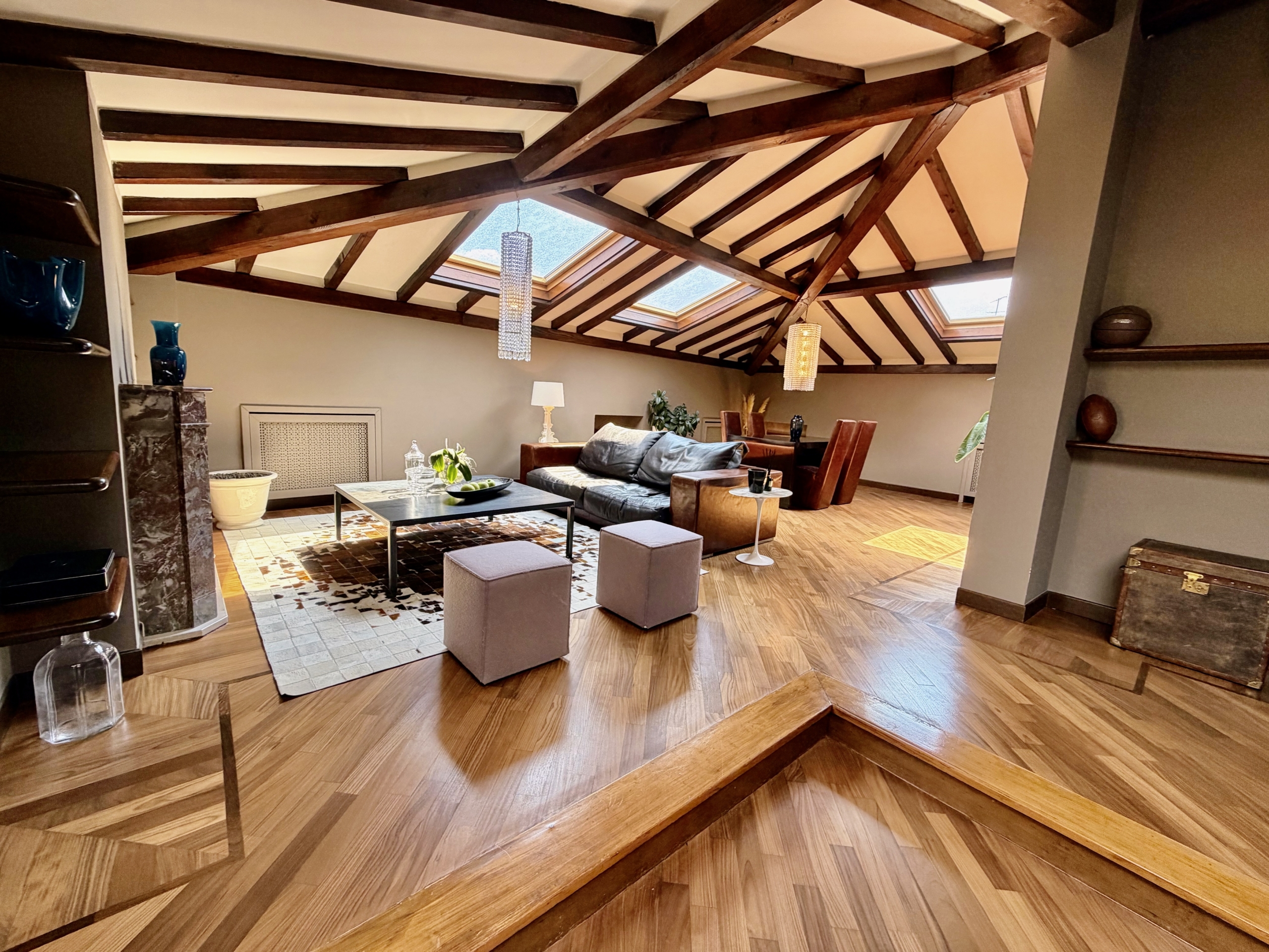 vertrauenswuerdige-immobilienagentur-italien.jpg Attico Panoramico di Lusso in Vendita a Brescia Centro