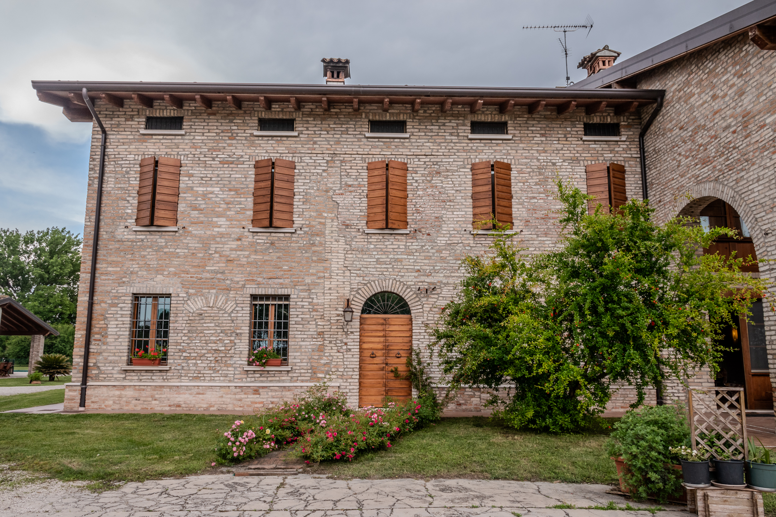 B&B con piscina in vendita vicino al Lago di Garda – Tenuta in provincia di Mantova