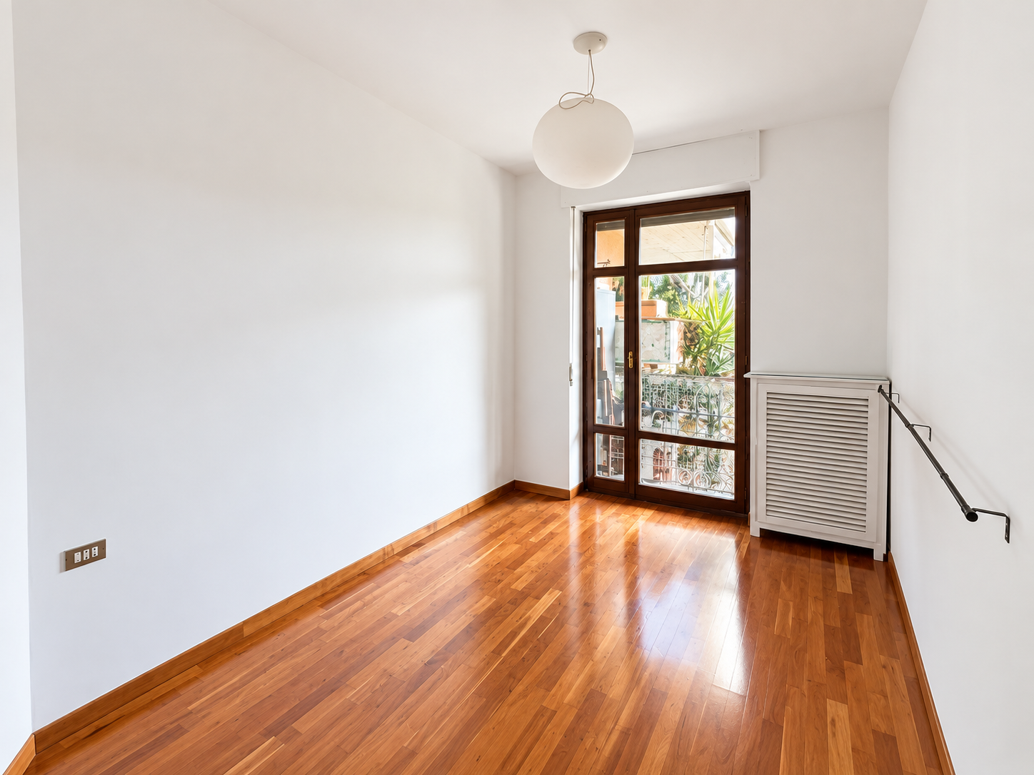 drei-zimmer-wohnung-gardone-riviera.jpg Gardone Riviera apartment with terrace and lake view