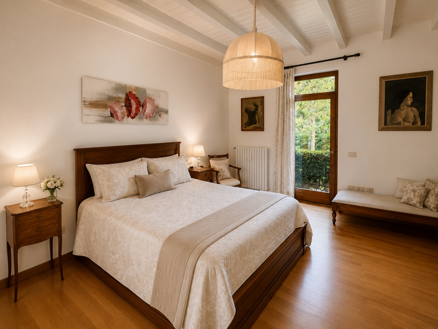 villa-indipendente-gardone-riviera-salo.jpg Villa in vendita a Gardone Riviera vicino al lago – cucina con travi a vista