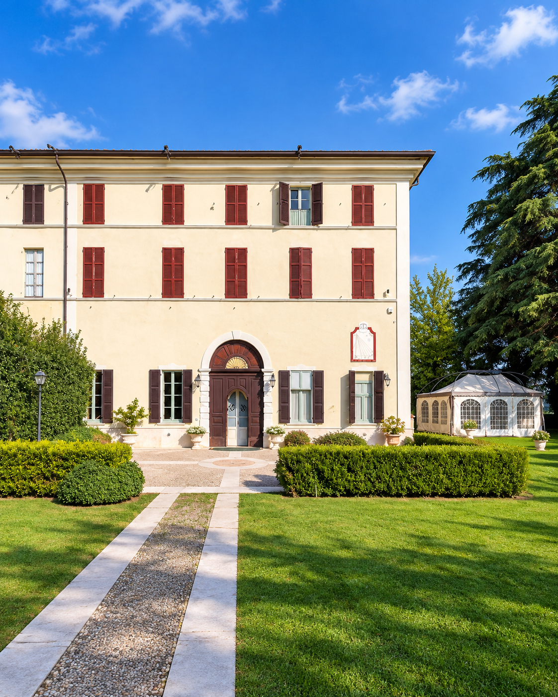 villa-storica-vendita-gavardo.jpg In vendita villa storica vicino al Lago di Garda – Potenziale B&B